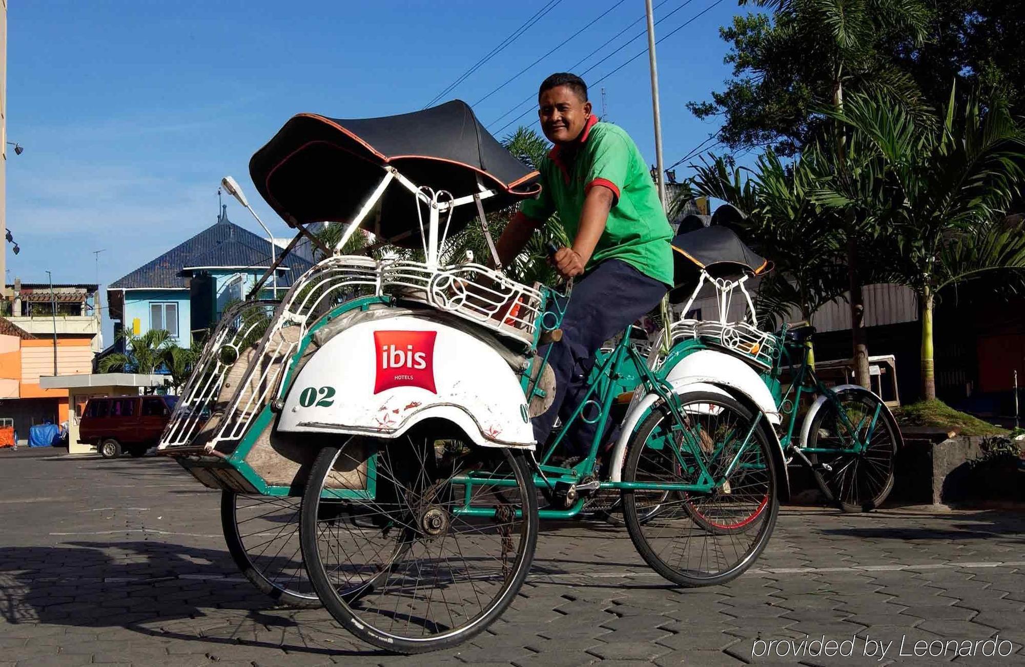 Готель Ibis Malioboro Джок'якарта Екстер'єр фото