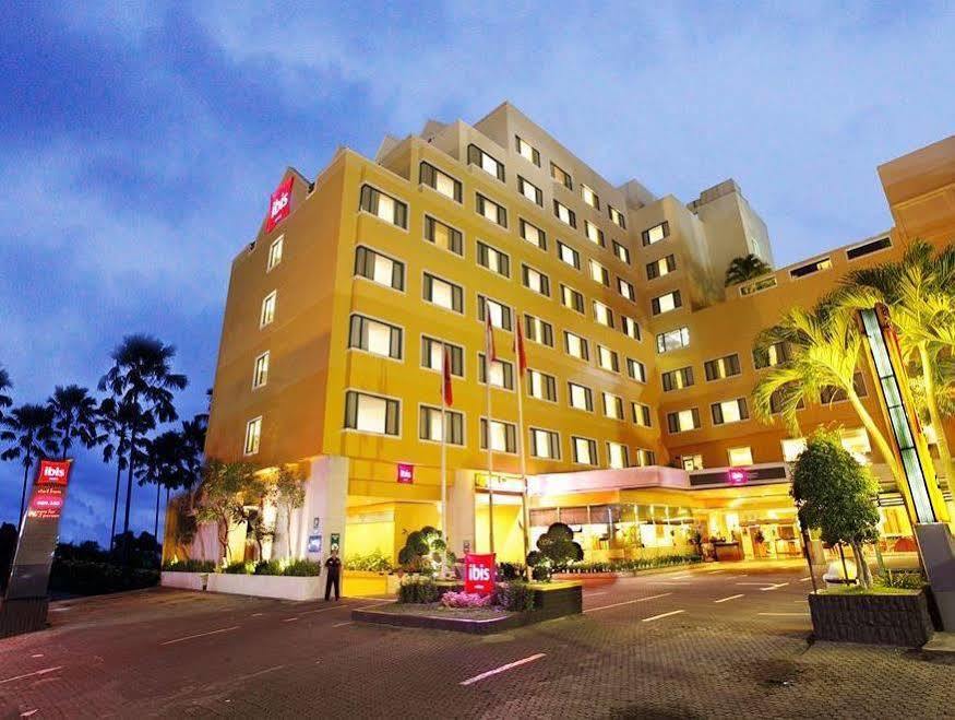 Готель Ibis Malioboro Джок'якарта Екстер'єр фото