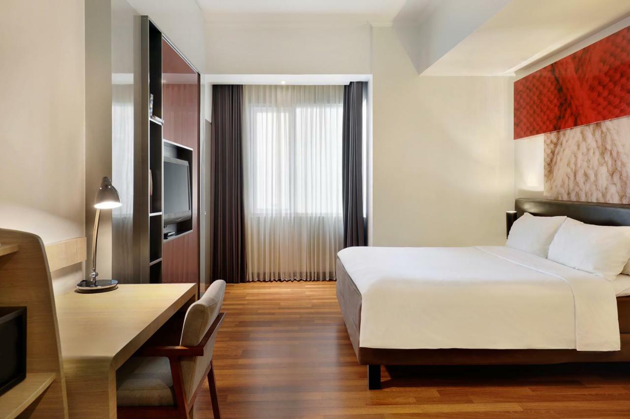 Готель Ibis Malioboro Джок'якарта Екстер'єр фото